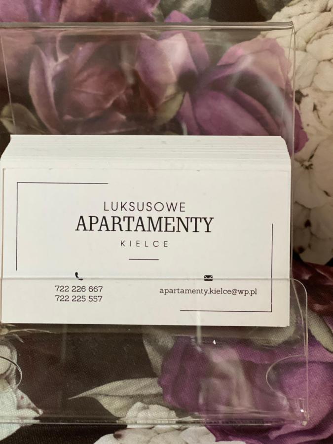 Family & Business Elegant Apartments Ul Astronautow Centrum Downtown - 3 Bedroom, Parking เคียลเซ ภายนอก รูปภาพ