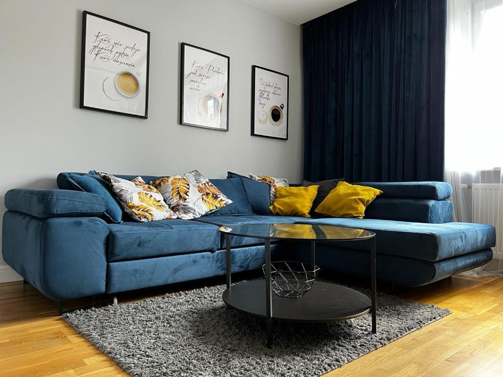 Family & Business Elegant Apartments Ul Astronautow Centrum Downtown - 3 Bedroom, Parking เคียลเซ ภายนอก รูปภาพ