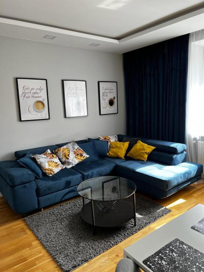 Family & Business Elegant Apartments Ul Astronautow Centrum Downtown - 3 Bedroom, Parking เคียลเซ ภายนอก รูปภาพ