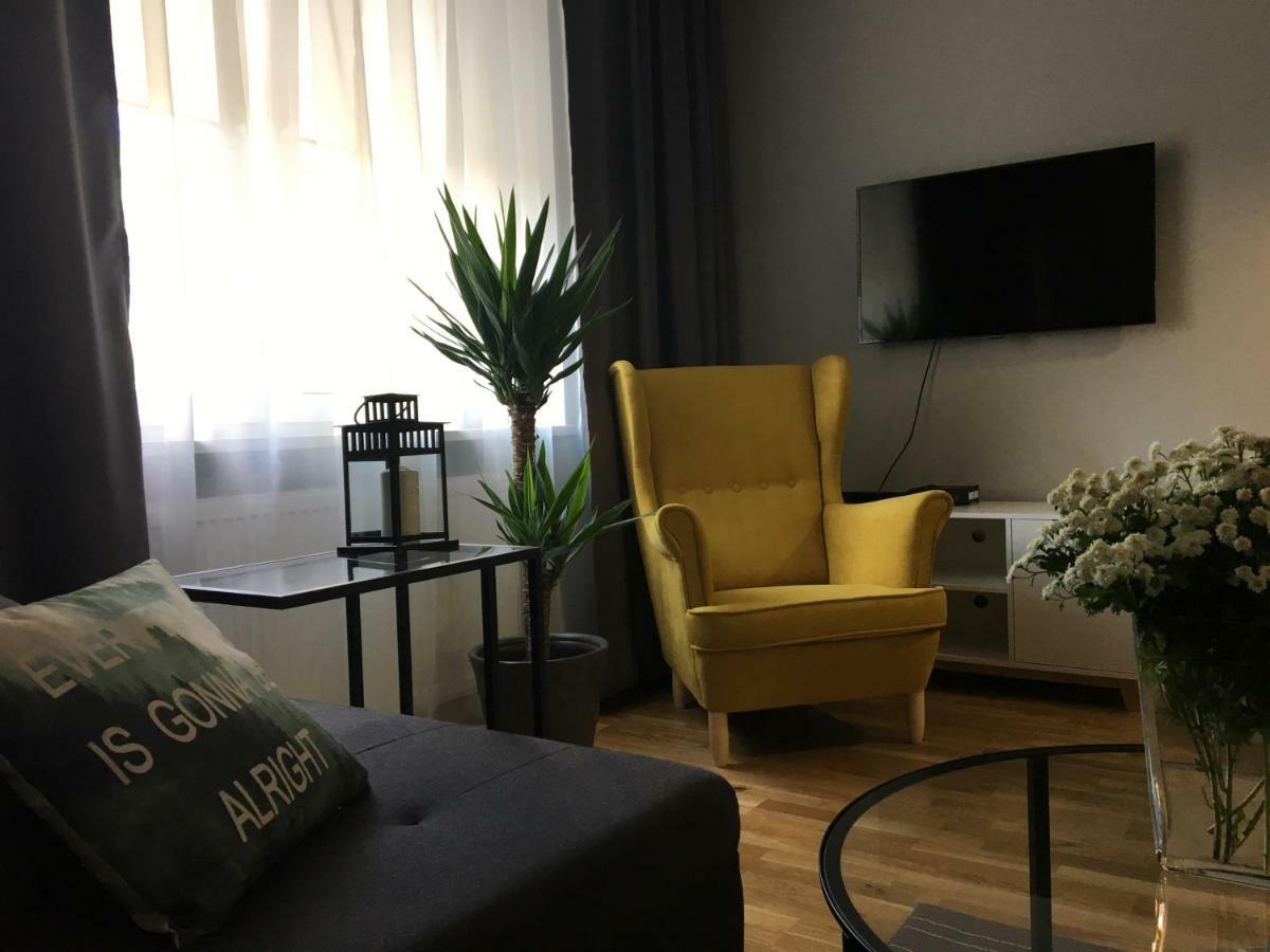 Family & Business Elegant Apartments Ul Astronautow Centrum Downtown - 3 Bedroom, Parking เคียลเซ ภายนอก รูปภาพ